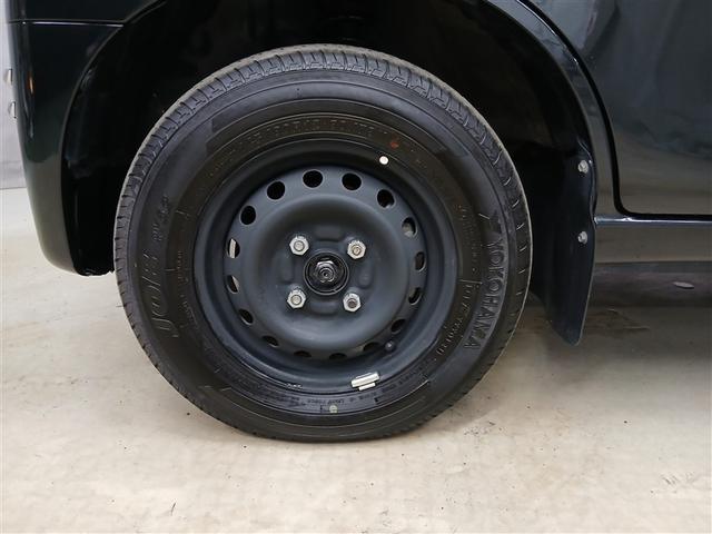 ハイゼットカーゴ クルーズターボ　４ＷＤ　寒冷地　衝突被害軽減システム　メモリーナビ　バックカメラ　５速マニュアル　フルセグ　ＬＥＤヘッドランプ　アイドリングストップ　ＥＴＣ　キーレス　横滑り防止機能　ワンオーナー（6枚目）