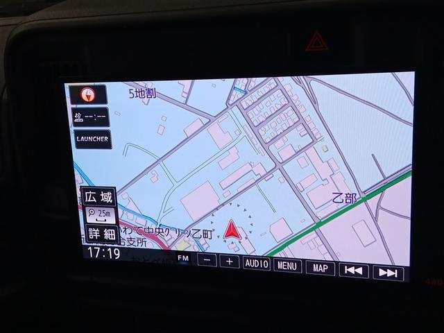 ハイゼットカーゴ クルーズターボ　４ＷＤ　寒冷地　衝突被害軽減システム　メモリーナビ　バックカメラ　５速マニュアル　フルセグ　ＬＥＤヘッドランプ　アイドリングストップ　ＥＴＣ　キーレス　横滑り防止機能　ワンオーナー（7枚目）