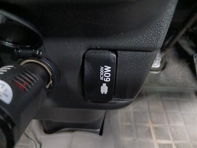 ハイゼットカーゴ クルーズターボ　４ＷＤ　寒冷地　衝突被害軽減システム　メモリーナビ　バックカメラ　５速マニュアル　フルセグ　ＬＥＤヘッドランプ　アイドリングストップ　ＥＴＣ　キーレス　横滑り防止機能　ワンオーナー（15枚目）