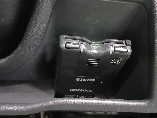 ハイゼットカーゴ クルーズターボ　４ＷＤ　寒冷地　衝突被害軽減システム　メモリーナビ　バックカメラ　５速マニュアル　フルセグ　ＬＥＤヘッドランプ　アイドリングストップ　ＥＴＣ　キーレス　横滑り防止機能　ワンオーナー（24枚目）