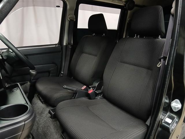 ハイゼットカーゴ クルーズターボ　４ＷＤ　寒冷地　衝突被害軽減システム　メモリーナビ　バックカメラ　５速マニュアル　フルセグ　ＬＥＤヘッドランプ　アイドリングストップ　ＥＴＣ　キーレス　横滑り防止機能　ワンオーナー（30枚目）