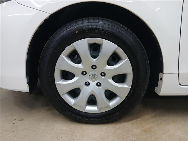 プリウスα Ｓ　Ｌセレクション　衝突被害軽減システム　メモリーナビ　バックカメラ　ワンセグ　スマートキー　オートクルーズコントロール　ＥＴＣ　盗難防止装置　キーレス　横滑り防止機能　ハイブリッド（6枚目）