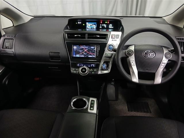 プリウスα Ｓ　Ｌセレクション　衝突被害軽減システム　メモリーナビ　バックカメラ　ワンセグ　スマートキー　オートクルーズコントロール　ＥＴＣ　盗難防止装置　キーレス　横滑り防止機能　ハイブリッド（9枚目）