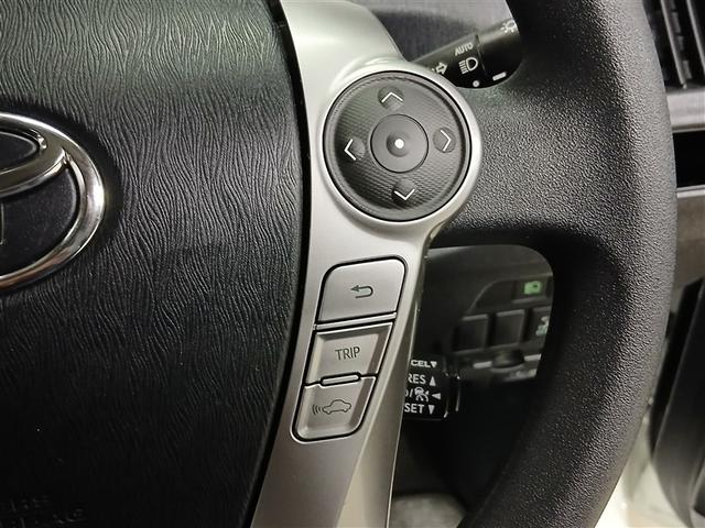 プリウスα Ｓ　Ｌセレクション　衝突被害軽減システム　メモリーナビ　バックカメラ　ワンセグ　スマートキー　オートクルーズコントロール　ＥＴＣ　盗難防止装置　キーレス　横滑り防止機能　ハイブリッド（17枚目）