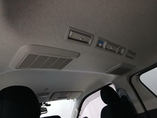 ハイエースバン ロングスーパーGL 4WD 寒冷地 衝突被害軽減システム ディーゼル メモリーナビ バックカメラ フルセグ LEDヘッドランプ スマートキー ETC 盗難防止装置 キーレス 横滑り防止機能 ワンオーナー(16枚目)