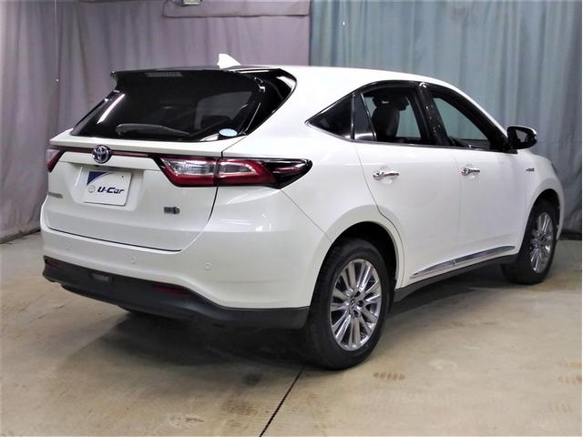 ハリアーハイブリッド プログレス 4WD 寒冷地 衝突被害軽減システム メモリーナビ バックカメラ フルセグ LEDヘッドランプ アルミホイール スマートキー オートクルーズコントロール ETC 盗難防止装置 電動シート キーレス(3枚目)