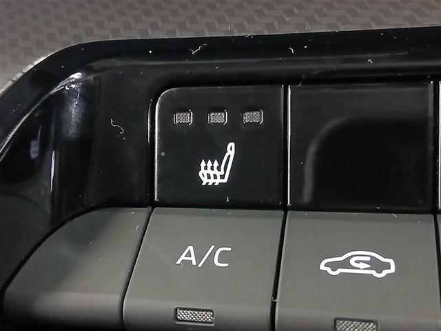 プリウス G 4WD 寒冷地 衝突被害軽減システム バックカメラ フルセグ LEDヘッドランプ アルミホイール スマートキー オートクルーズコントロール ETC 盗難防止装置 キーレス 横滑り防止機能 ハイブリッド(16枚目)