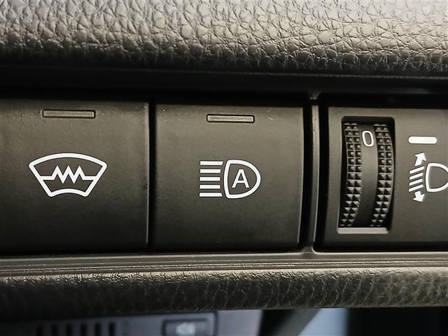 プリウス G 4WD 寒冷地 衝突被害軽減システム バックカメラ フルセグ LEDヘッドランプ アルミホイール スマートキー オートクルーズコントロール ETC 盗難防止装置 キーレス 横滑り防止機能 ハイブリッド(22枚目)