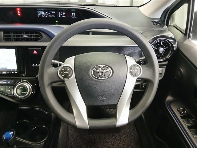 アクア Ｓ　寒冷地　メモリーナビ　バックカメラ　フルセグ　アルミホイール　スマートキー　ＥＴＣ　盗難防止装置　キーレス　横滑り防止機能　ハイブリッド（10枚目）