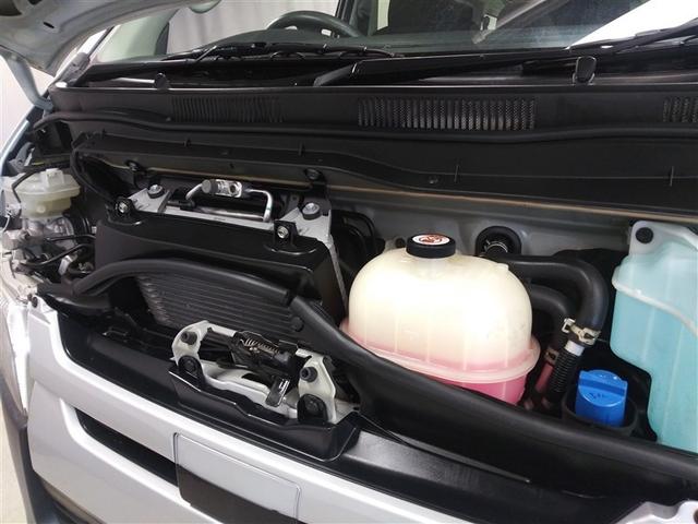 ハイエースバン DX 4WD 寒冷地 衝突被害軽減システム ディーゼル 盗難防止装置 キーレス 横滑り防止機能 3列シート ベンチシート 乗車定員9人(5枚目)