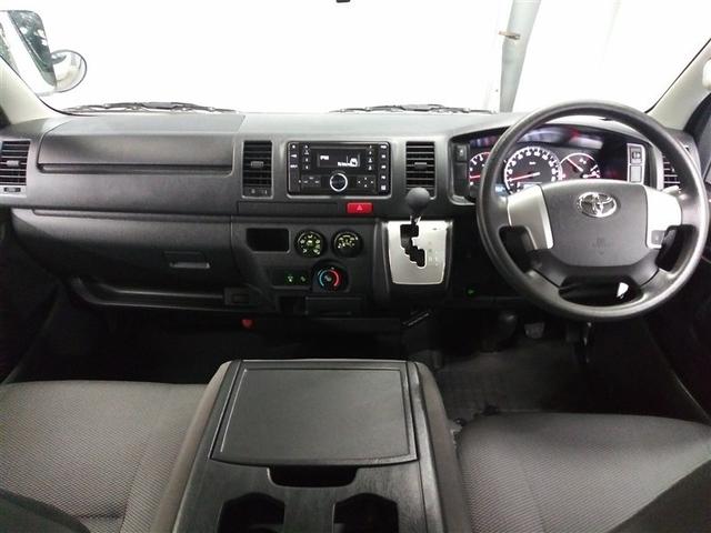 ハイエースバン DX 4WD 寒冷地 衝突被害軽減システム ディーゼル 盗難防止装置 キーレス 横滑り防止機能 3列シート ベンチシート 乗車定員9人(8枚目)