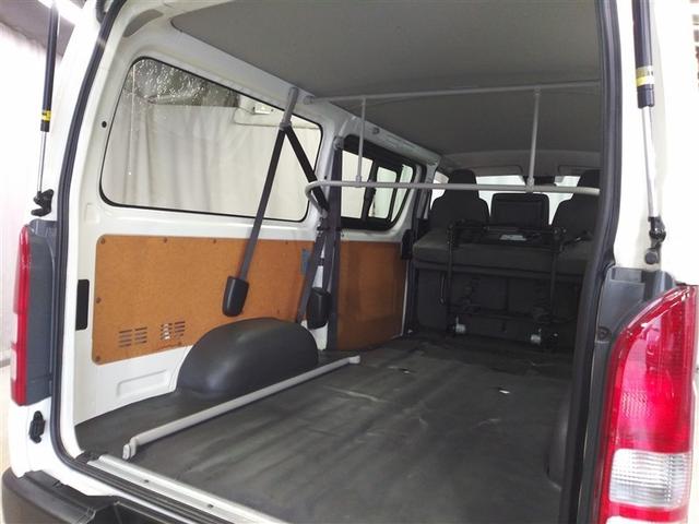 ハイエースバン DX 4WD 寒冷地 衝突被害軽減システム ディーゼル 盗難防止装置 キーレス 横滑り防止機能 3列シート ベンチシート 乗車定員9人(35枚目)