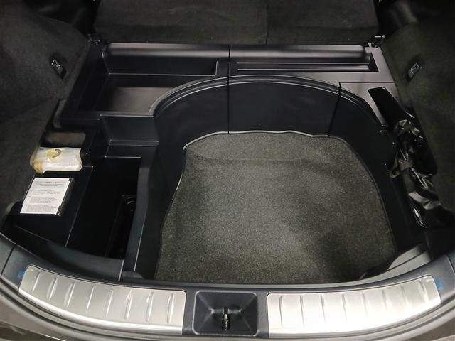 ハリアー プレミアム　４ＷＤ　寒冷地　衝突被害軽減システム　メモリーナビ　バックカメラ　フルセグ　ＬＥＤヘッドランプ　アルミホイール　スマートキー　オートクルーズコントロール　アイドリングストップ　ＥＴＣ　盗難防止装置（38枚目）