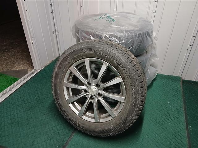 ハリアー プレミアム　４ＷＤ　寒冷地　衝突被害軽減システム　メモリーナビ　バックカメラ　フルセグ　ＬＥＤヘッドランプ　アルミホイール　スマートキー　オートクルーズコントロール　アイドリングストップ　ＥＴＣ　盗難防止装置（39枚目）