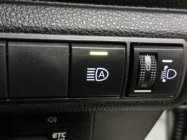 カローラツーリング ハイブリッド G-X 4WD 寒冷地 衝突被害軽減システム メモリーナビ バックカメラ LEDヘッドランプ スマートキー オートクルーズコントロール ETC 盗難防止装置 キーレス 横滑り防止機能 ハイブリッド(22枚目)