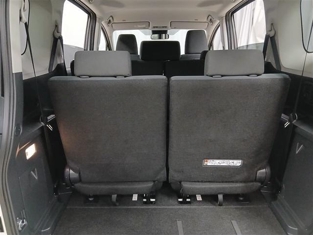 シエンタ ハイブリッドＧ　４ＷＤ　衝突被害軽減システム　バックカメラ　両側電動スライド　ＬＥＤヘッドランプ　スマートキー　オートクルーズコントロール　ＥＴＣ　盗難防止装置　キーレス　横滑り防止機能　３列シート　乗車定員７人（30枚目）