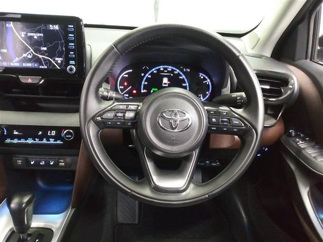 ヤリスクロス ハイブリッドZ 4WD 寒冷地 衝突被害軽減システム メモリーナビ バックカメラ フルセグ LEDヘッドランプ アルミホイール スマートキー オートクルーズコントロール ETC 盗難防止装置 電動シート キーレス(10枚目)