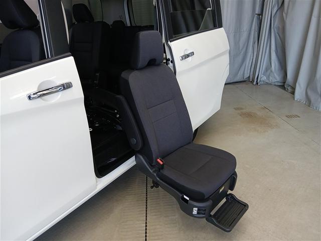 セレナ HV セカンドスライドUP 4WD 衝突被害軽減システム メモリーナビ バックカメラ 両側電動スライド ワンセグ LEDヘッドランプ スマートキー オートクルーズコントロール アイドリングストップ ETC 盗難防止装置 キーレス(3枚目)