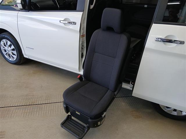 セレナ HV セカンドスライドUP 4WD 衝突被害軽減システム メモリーナビ バックカメラ 両側電動スライド ワンセグ LEDヘッドランプ スマートキー オートクルーズコントロール アイドリングストップ ETC 盗難防止装置 キーレス(4枚目)