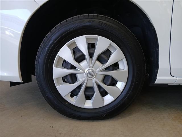 セレナ HV セカンドスライドUP 4WD 衝突被害軽減システム メモリーナビ バックカメラ 両側電動スライド ワンセグ LEDヘッドランプ スマートキー オートクルーズコントロール アイドリングストップ ETC 盗難防止装置 キーレス(8枚目)