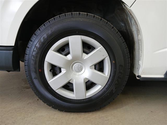 ハイエースバン ＤＸ　４ＷＤ　寒冷地　ディーゼル　メモリーナビ　バックカメラ　ワンセグ　ＥＴＣ　盗難防止装置　キーレス　横滑り防止機能　３列シート　ベンチシート　乗車定員９人（6枚目）