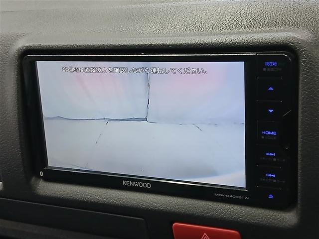 ハイエースバン ＤＸ　４ＷＤ　寒冷地　ディーゼル　メモリーナビ　バックカメラ　ワンセグ　ＥＴＣ　盗難防止装置　キーレス　横滑り防止機能　３列シート　ベンチシート　乗車定員９人（8枚目）