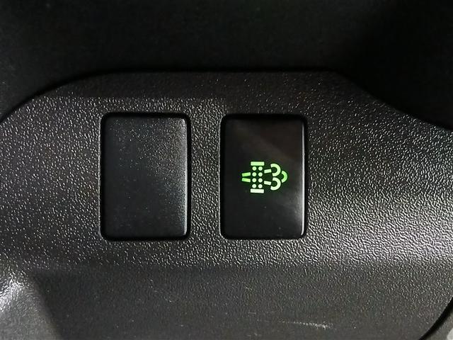 ハイエースバン ＤＸ　４ＷＤ　寒冷地　ディーゼル　メモリーナビ　バックカメラ　ワンセグ　ＥＴＣ　盗難防止装置　キーレス　横滑り防止機能　３列シート　ベンチシート　乗車定員９人（17枚目）