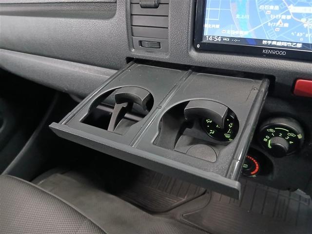 ハイエースバン ＤＸ　４ＷＤ　寒冷地　ディーゼル　メモリーナビ　バックカメラ　ワンセグ　ＥＴＣ　盗難防止装置　キーレス　横滑り防止機能　３列シート　ベンチシート　乗車定員９人（24枚目）