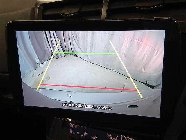 バックガイドモニターで、後方を確認しながら安心して駐車することができます。運転初心者も熟練者も必須の機能ですよ！
