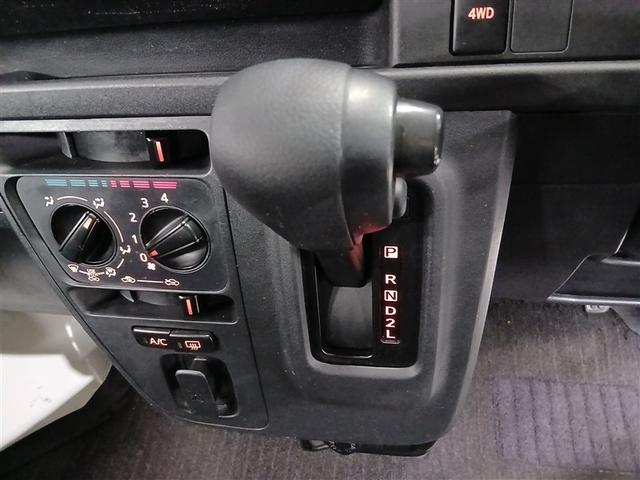 ハイゼットカーゴ ＤＸ　ＳＡＩＩＩ　４ＷＤ　衝突被害軽減システム　アイドリングストップ　キーレス　横滑り防止機能（12枚目）