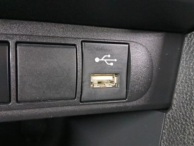 ヤリスクロス ハイブリッドＧ　４ＷＤ　寒冷地　衝突被害軽減システム　バックカメラ　フルセグ　アルミホイール　スマートキー　オートクルーズコントロール　盗難防止装置　キーレス　横滑り防止機能　ハイブリッド（19枚目）