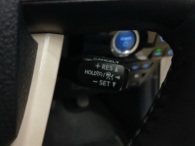 プリウス Ｓセーフティプラス　４ＷＤ　寒冷地　衝突被害軽減システム　メモリーナビ　バックカメラ　フルセグ　ＬＥＤヘッドランプ　アルミホイール　スマートキー　オートクルーズコントロール　ＥＴＣ　盗難防止装置　キーレス　横滑り防止機能（20枚目）