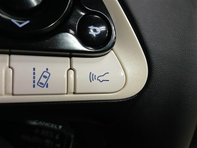 プリウス Ｓセーフティプラス　４ＷＤ　寒冷地　衝突被害軽減システム　メモリーナビ　バックカメラ　フルセグ　ＬＥＤヘッドランプ　アルミホイール　スマートキー　オートクルーズコントロール　ＥＴＣ　盗難防止装置　キーレス　横滑り防止機能（21枚目）