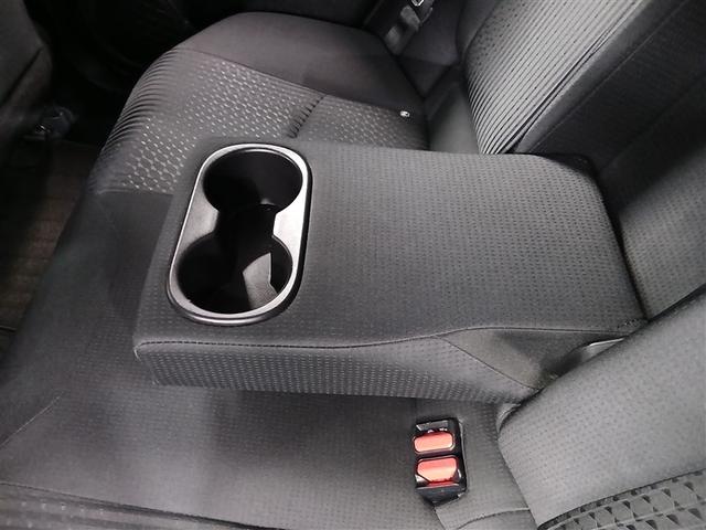 プリウス Ｓセーフティプラス　４ＷＤ　寒冷地　衝突被害軽減システム　メモリーナビ　バックカメラ　フルセグ　ＬＥＤヘッドランプ　アルミホイール　スマートキー　オートクルーズコントロール　ＥＴＣ　盗難防止装置　キーレス　横滑り防止機能（26枚目）