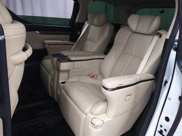 アルファードハイブリッド エグゼクティブラウンジS 4WD 寒冷地 衝突被害軽減システム メモリーナビ バックカメラ 両側電動スライド フルセグ 革シート サンルーフ LEDヘッドランプ アルミホイール 後席モニター スマートキー ETC 盗難防止装置(32枚目)