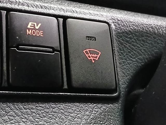 シエンタ ハイブリッド ファンベースX 寒冷地 衝突被害軽減システム メモリーナビ バックカメラ 電動スライドドア ETC キーレス 横滑り防止機能 ハイブリッド(16枚目)