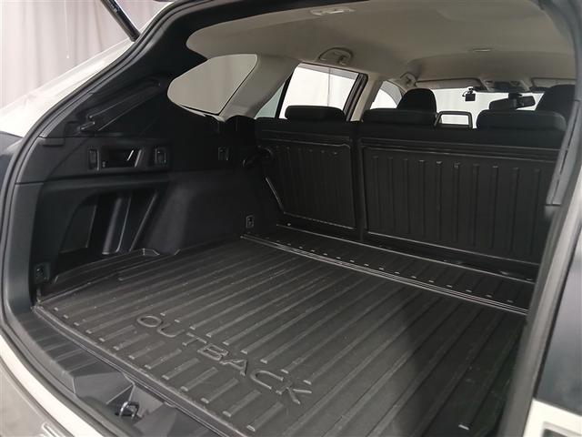 大きな荷物やキャンプ用品も余裕で積み込めるスペース設計で、ファミリーや仲間とのドライブに最適です！