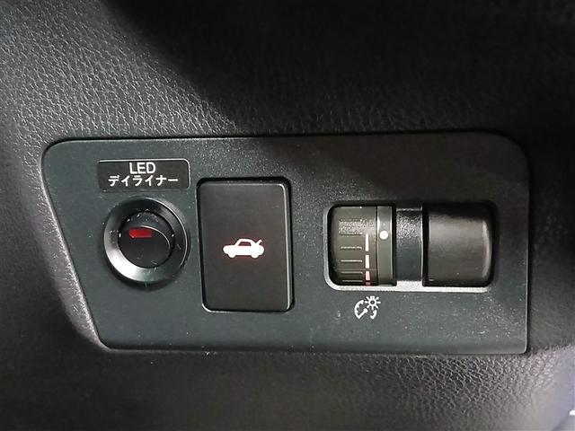 ＢＲＺ Ｓ　メモリーナビ　バックカメラ　６速マニュアル　フルセグ　ＨＩＤヘッドライト　アルミホイール　スマートキー　オートクルーズコントロール　ＥＴＣ　盗難防止装置　キーレス　横滑り防止機能（19枚目）