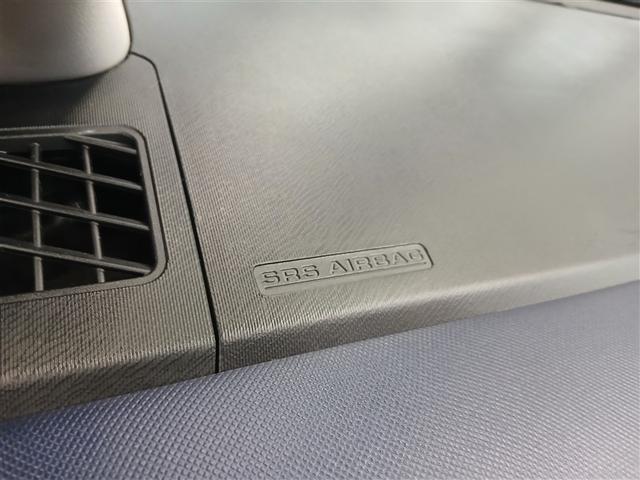 アクア Ｓ　衝突被害軽減システム　スマートキー　ＥＴＣ　盗難防止装置　キーレス　横滑り防止機能　ハイブリッド（22枚目）