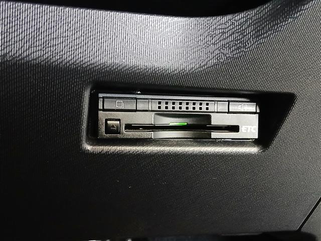 アクア Ｓ　衝突被害軽減システム　スマートキー　ＥＴＣ　盗難防止装置　キーレス　横滑り防止機能　ハイブリッド（23枚目）