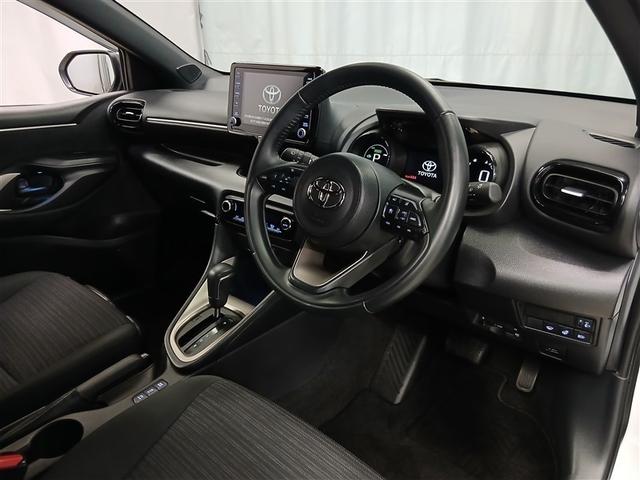 ヤリス ハイブリッドZ 4WD 寒冷地 衝突被害軽減システム バックカメラ LEDヘッドランプ スマートキー オートクルーズコントロール ETC 盗難防止装置 キーレス 横滑り防止機能 ワンオーナー ハイブリッド(32枚目)