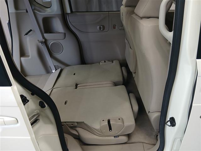 室内外はもちろん、シートを外してニオイの元となるフロアカーペットまで消臭・除菌を実施