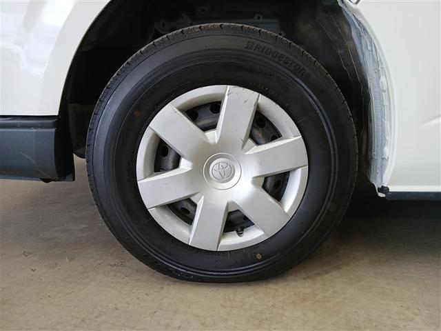 ハイエースバン DX 4WD 寒冷地 ディーゼル メモリーナビ バックカメラ ワンセグ ETC 盗難防止装置 キーレス 横滑り防止機能 3列シート ベンチシート 乗車定員9人(6枚目)