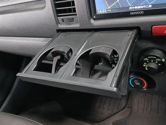 ハイエースバン DX 4WD 寒冷地 ディーゼル メモリーナビ バックカメラ ワンセグ ETC 盗難防止装置 キーレス 横滑り防止機能 3列シート ベンチシート 乗車定員9人(22枚目)