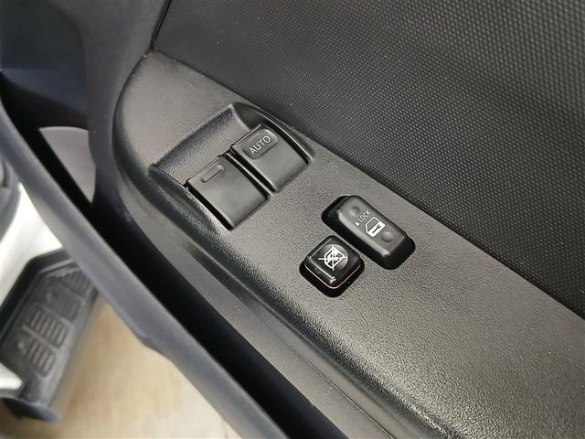 ハイエースバン DX 4WD 寒冷地 ディーゼル メモリーナビ バックカメラ ワンセグ ETC 盗難防止装置 キーレス 横滑り防止機能 3列シート ベンチシート 乗車定員9人(25枚目)