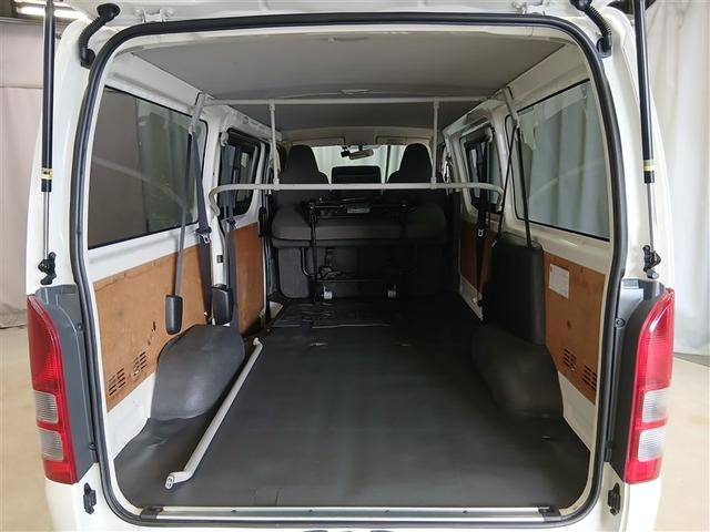 ハイエースバン DX 4WD 寒冷地 ディーゼル メモリーナビ バックカメラ ワンセグ ETC 盗難防止装置 キーレス 横滑り防止機能 3列シート ベンチシート 乗車定員9人(34枚目)