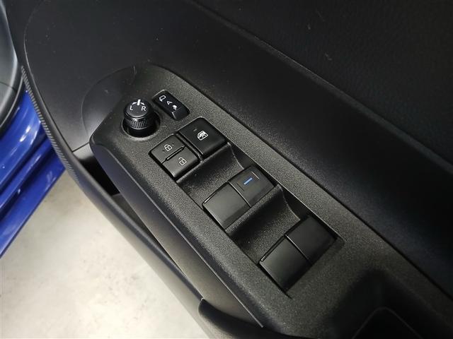 アクア X 4WD 寒冷地 衝突被害軽減システム バックカメラ フルセグ LEDヘッドランプ スマートキー オートクルーズコントロール 盗難防止装置 キーレス 横滑り防止機能 ハイブリッド(29枚目)