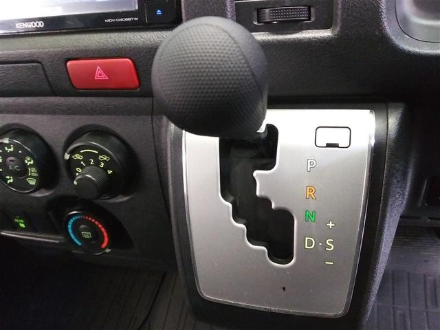 ハイエースバン DX 4WD 寒冷地 ディーゼル メモリーナビ バックカメラ ワンセグ ETC 盗難防止装置 キーレス 横滑り防止機能 3列シート ベンチシート 乗車定員9人(13枚目)