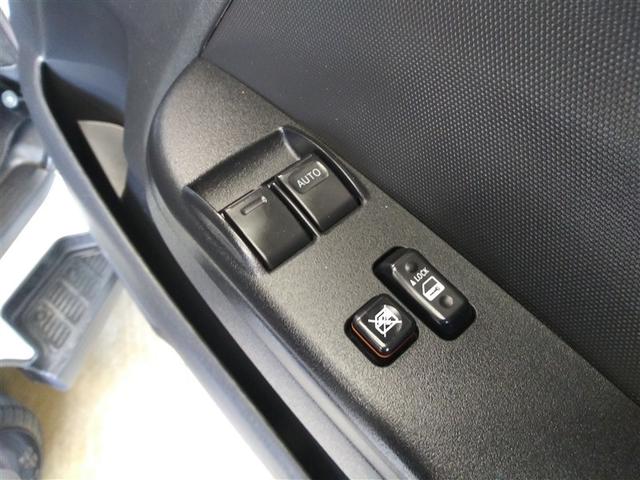 ハイエースバン DX 4WD 寒冷地 ディーゼル メモリーナビ バックカメラ ワンセグ ETC 盗難防止装置 キーレス 横滑り防止機能 3列シート ベンチシート 乗車定員9人(25枚目)