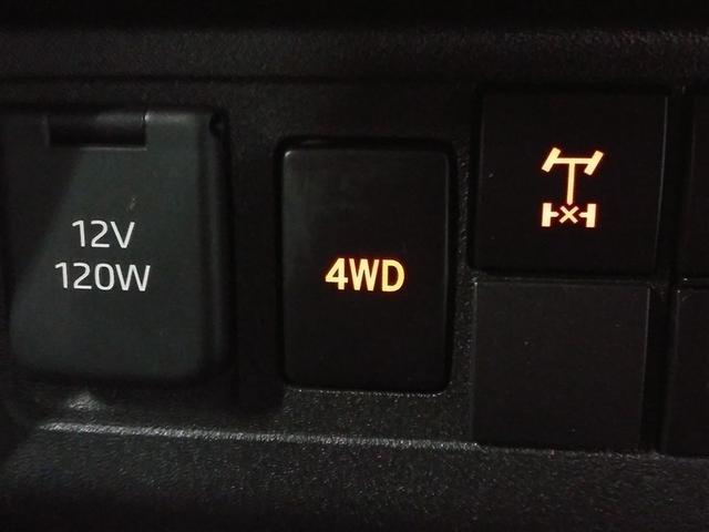 ハイゼットトラック ジャンボエクストラ　４ＷＤ　衝突被害軽減システム　５速マニュアル　ＬＥＤヘッドランプ　スマートキー　アイドリングストップ　盗難防止装置　キーレス　横滑り防止機能（16枚目）